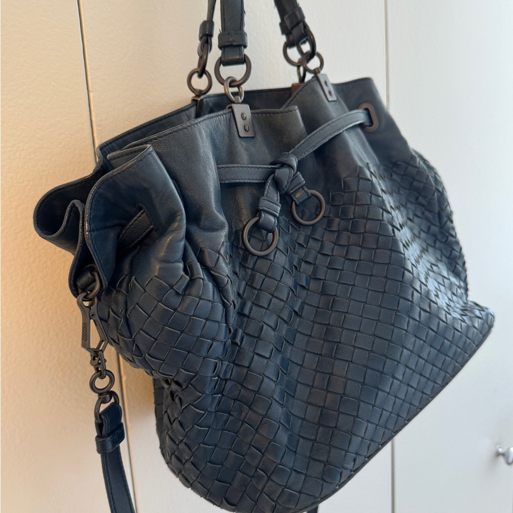 Elegant Black Woven Leather Tote